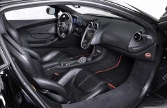McLaren  570S