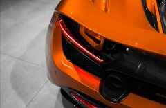 McLaren 720S 4,0 B&W, LIFT, ZÁRUKA
