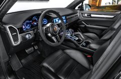 Porsche Cayenne 250kW, PDCC, Pano, Vzduch, Záruka