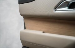 Rover 3,0 RANGE ROVER VELAR 3.0  V6 D300 R-Dynamic SE