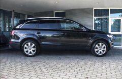 Audi Q7 4.2 TDI quattro, vzduch, Bose, parkovací kamera