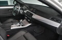 BMW Řada 5 servis zdarma 5 let  525d xDrive, M Paket, CZ