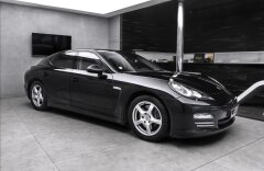 Porsche Panamera 4 PDLS, vzduchový podvozek, navigace, CZ