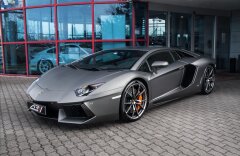 Lamborghini Aventador LP 700-4 Grigio Titans, karbon, kamera, lift