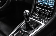Porsche 911 Carrera 4S, PCM, výfuky