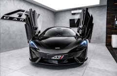 McLaren 570S V8 twinturbo, keramiky, lift, BW sound
