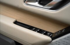 Rover 3,0 RANGE ROVER VELAR 3.0  V6 D300 R-Dynamic SE