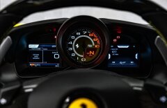 Ferrari F8 Tributo, Carbon, Race saet