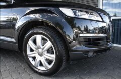 Audi Q7 4.2 TDI quattro, vzduch, Bose, parkovací kamera