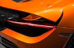 McLaren 720S 4,0 B&W, LIFT, ZÁRUKA