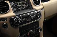 Land Rover Discovery 3,0 SDV6 HSE, MERIDIAN, NAVI
