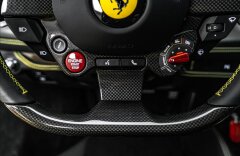 Ferrari F8 Tributo, Carbon, Race saet