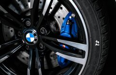 BMW M4 Navi*Harman Kardon*kamera
