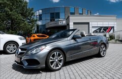 Mercedes-Benz Třídy E E400 cabrio