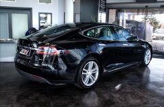 Tesla Model S 85D 4x4 autopilot