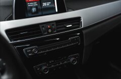 BMW X1 2,0 xDrive 20i, SPORT LINE, NAVI, KAMERA
