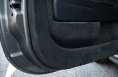 Abarth 595 1,4 ESSESSE, BEATS AUDIO, AKRAPOVIČ, CARBON