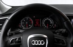 Audi Q5 3.0 TDI quattro, offroad paket, 1.majitel, CZ