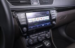 Škoda Superb 2.0 TSI 206kW L&K 4x4, kessy, DCC, CZ