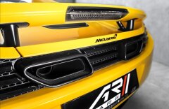 McLaren MP4-12C Karbon paket, CZ