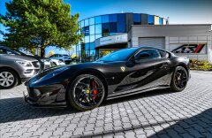 Ferrari 812 6,5 V12 Superfast, garance