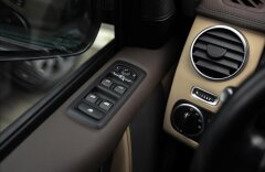 Land Rover Discovery 3,0 SDV6 HSE, MERIDIAN, NAVI