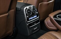 Mercedes-Benz Třídy S Mercedes-AMG S 63 4Matic L, pano, TV, nezávislé
