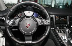Porsche Panamera 4S, Carbon, Ventilace