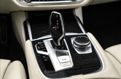 BMW Řada 7 730d xDrive AT M-paket