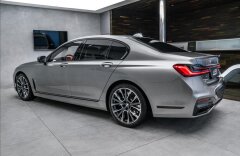 BMW Řada 7 750d xDrive M sport 1st class, business, innovatio