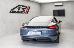 Porsche Cayman 718 navigace, 20" Carerra kola, park asist