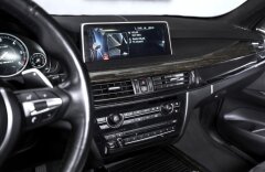 BMW X5 M 50d panorama, HK audio, nezávislé