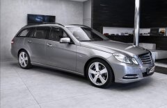 Mercedes-Benz Třídy E 220 CDI, navigace, kůže, 18" kola