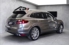 Porsche Cayenne Turbo, bicolor kůže, ventilace sedadel, CZ
