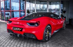 Ferrari  488 GTB, paket černý lesk