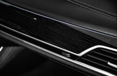 BMW 750 4.4 750i xDrive AT