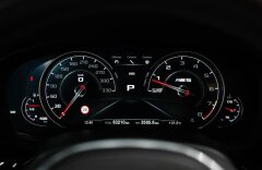 BMW M5 4,4 xDrive, VÝFUKY, CARBON-CERAMIC, 360, B&W