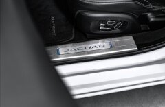 Jaguar XJ 3.0 AWD, Panorama, Meridian