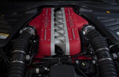 Ferrari GTC4 Lusso 6,3 V12 DCT 4WD Lift Panorama