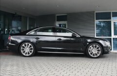Audi A8 3,0TDI, ACC,BOSE,20",Kamery 360°