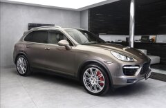 Porsche Cayenne Turbo, bicolor kůže, ventilace sedadel, CZ