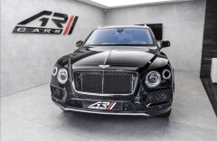 Bentley Bentayga V8 diesel, panorama, CZ