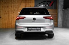 Volkswagen Golf 1,5 VIII, LIFE, KAMERA, NOVÉ AUTO