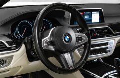 BMW Řada 7 730d xDrive AT M-paket