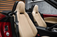 Mazda MX-5 2,0 ROADSTER SELECTION, KOŽA, NAVI, KAMERA