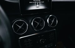 Mercedes-Benz Třídy A 1,6 A 160, NAVI, LED, KOŽA