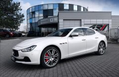 Maserati Ghibli SQ4, karbon, sada zimních kol