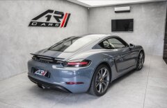 Porsche Cayman 718 navigace, 20" Carerra kola, park asist