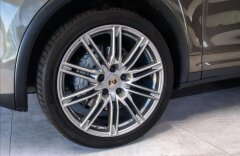 Porsche Cayenne S vzduch, Bose, ventilace, garance, CZ