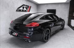 Porsche Panamera Turbo, maximální výbava, TOP stav